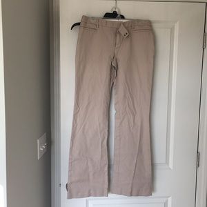 Gap size 10L modern boot pants